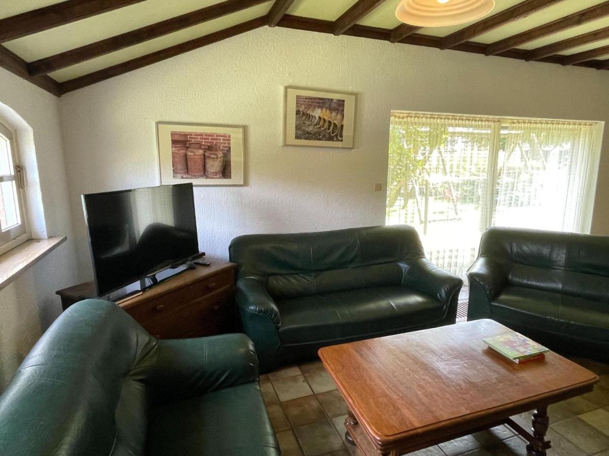 Completely Renovated Back Part Of A Farm Villa Uden Luaran gambar